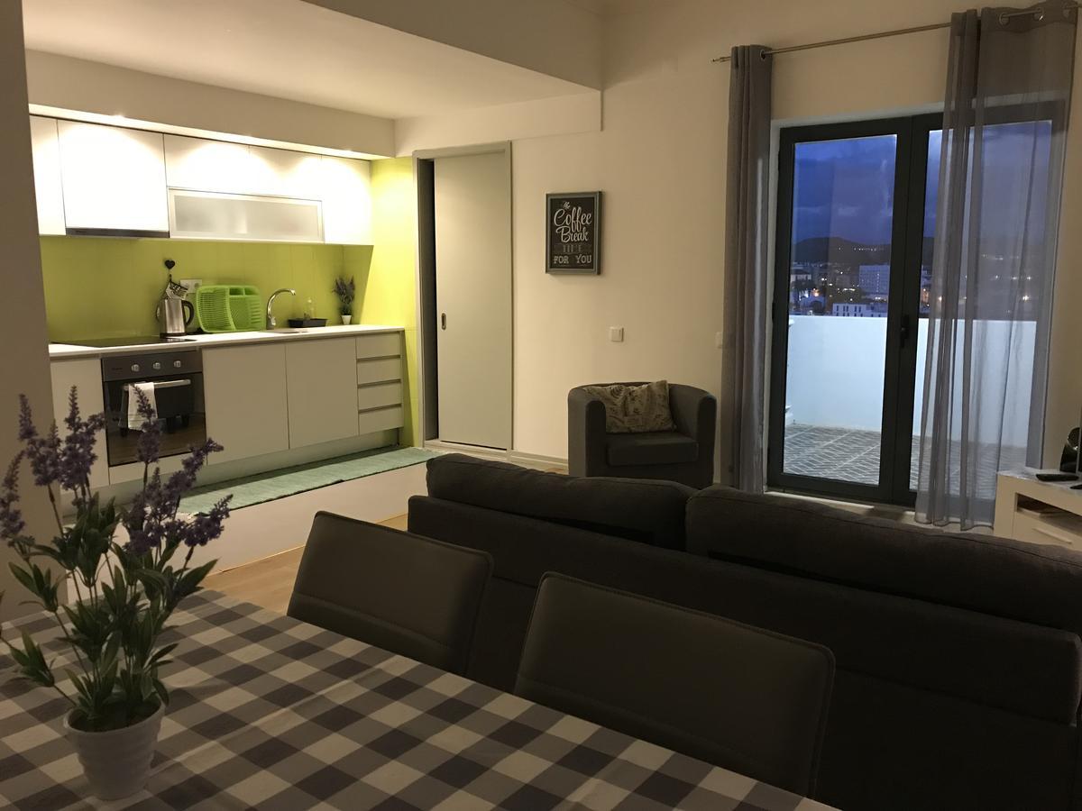 Apartamentos Solmar 15º Понта-Делгада Екстер'єр фото